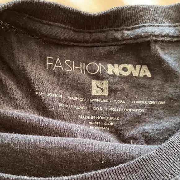 Fashion Nova Black Crop Top - Picture 4 of 4